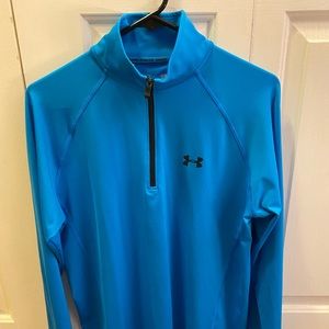 Men’s Under Armour Performance pullover Size S